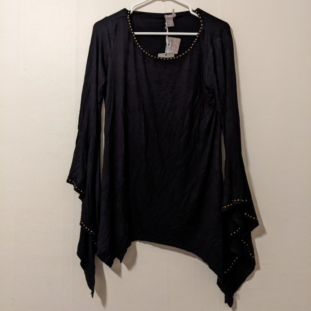 C. Oliver top with brads and 70s sleeves - NWT - Sz M